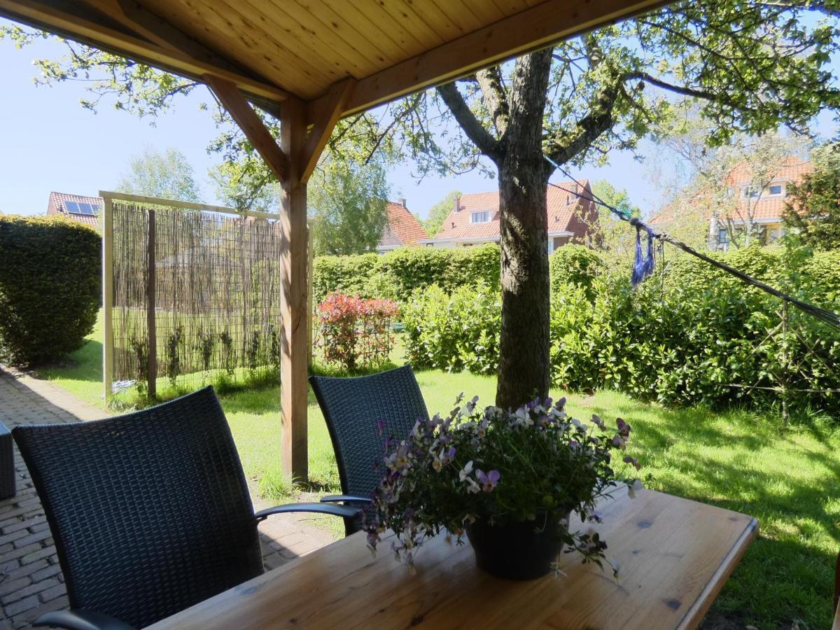 Familiehuis Achter De Duijnhoeve Zuidbakkum Exterior foto